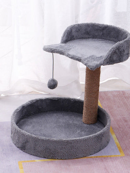 1c687492b3b144ceb9dd80cf603b7ff6-Max Cat Scratching