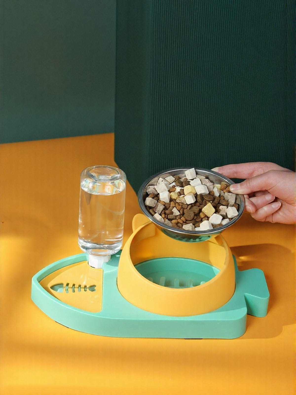 3e9b7e3eb66248e883da3dda251ed78d-Max Pet Bowl