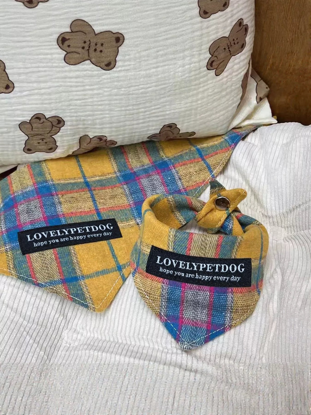 59862df8189d4f259872454429e3db88-Max-Origin Pet Scarf