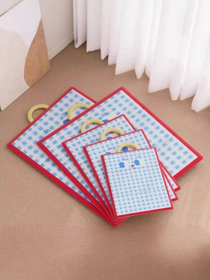 bb69aebf-403d-4d80-a754-898067977c3a-Max Plaid Pet Mat