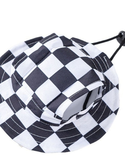 c66f2ee0-6d2c-479d-8300-b6ca16398527-Max Pet Bucket Hat 